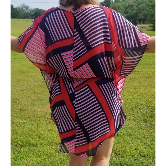 Express Layered Blouson Dress - Picture 5 of 6